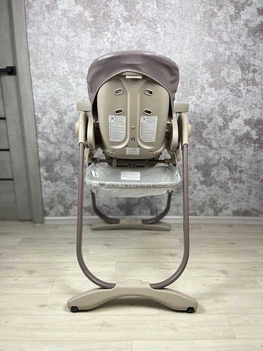 Стульчик для кормления Chicco Polly Magic Relax