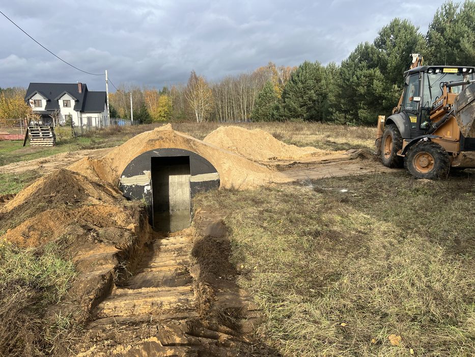 Usługa koparko ładowarką samochod wywrot hds zageszczarka