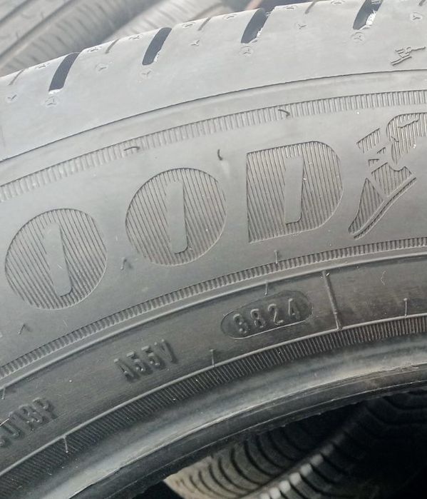 215/60/17C Goodyaer EfficientGrip Cargo2  4шт