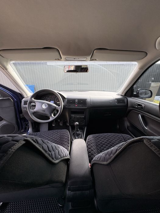 Volkswagen golf 4  2003 1.4