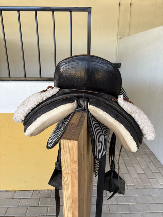 Montura á espanhola