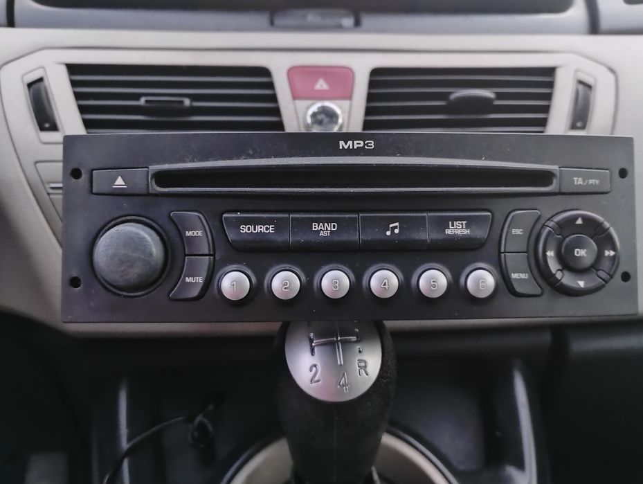 Radio citroen grand Picasso c4