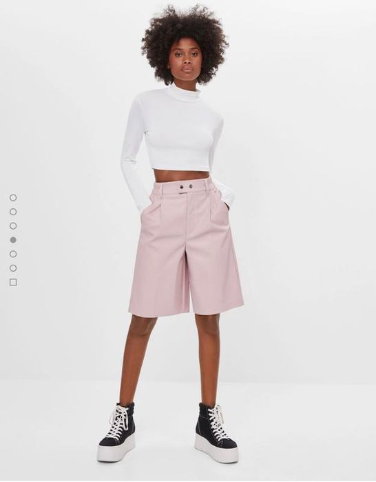 Новые шорты экокожа Bershka S