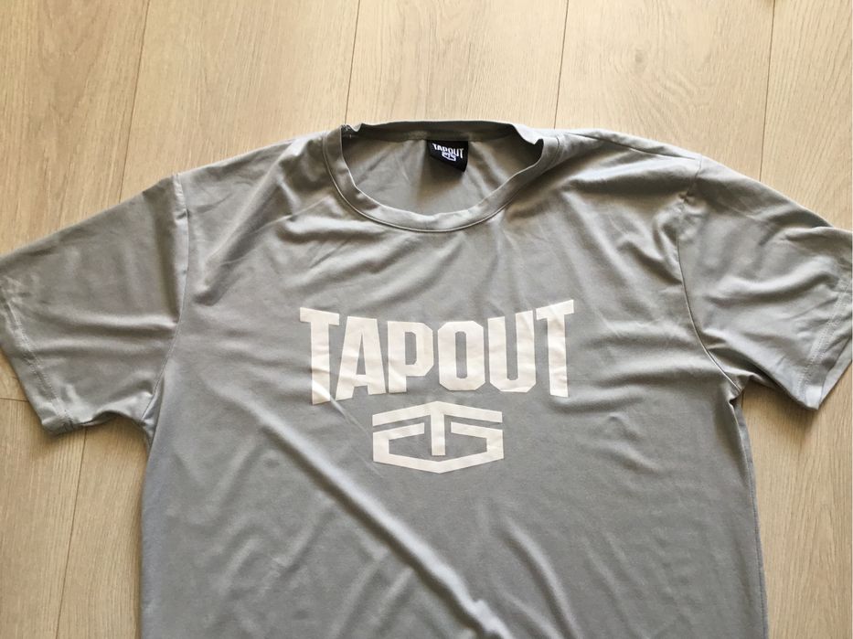 Продам футболку Tapout розмір L