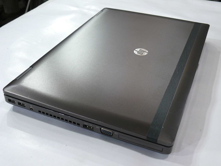 HP 6560,SSD 240 GB/8 G RAM/ mat. 1600x900, Core i3