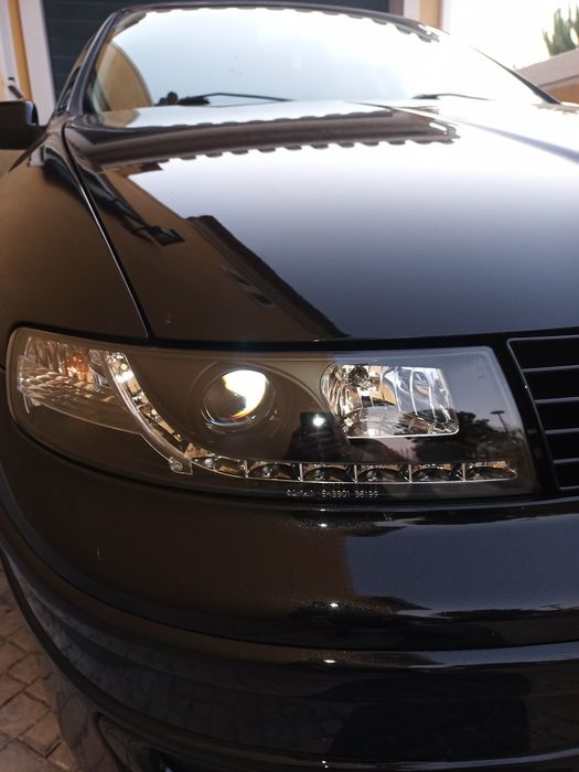 Faróis SEAT leon 1m