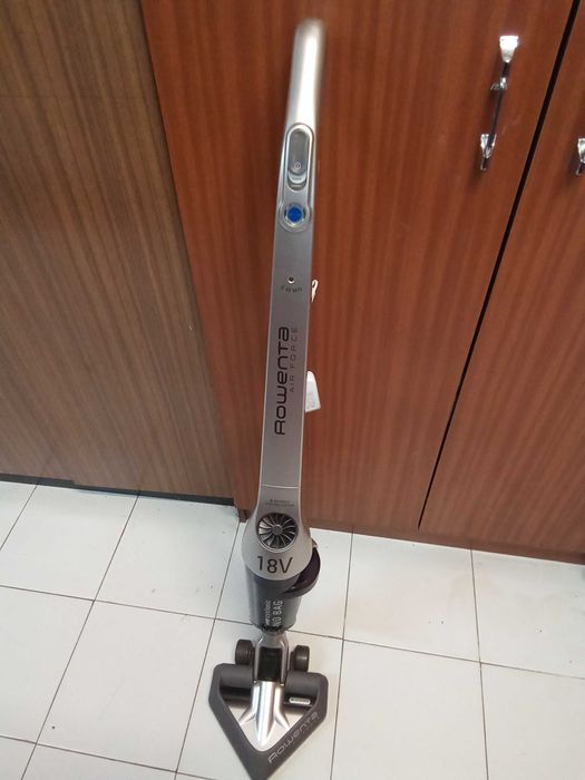 Aspirador s/fios e s/ saco