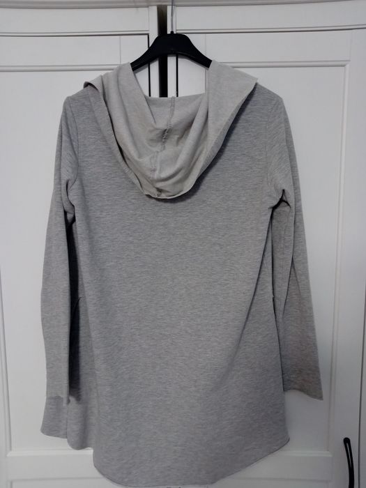 Sweter szary kap