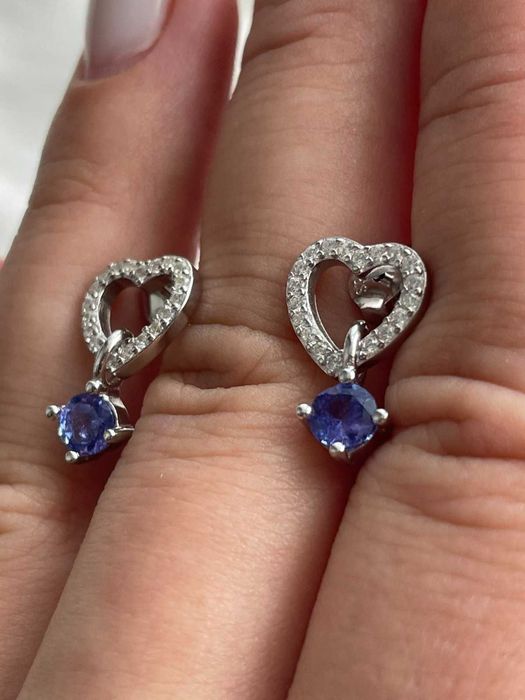 Серьги из серебра 925 пробы с круглым танзанитом 4 мм.