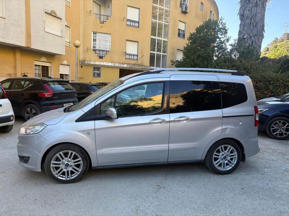 Ford Tourneo Courier