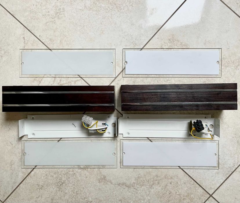 Dwa kinkiety ścienne