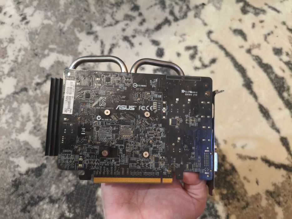 Відеокарта ASUS Radeon HD 7750 1GB GDDR5 128-bit