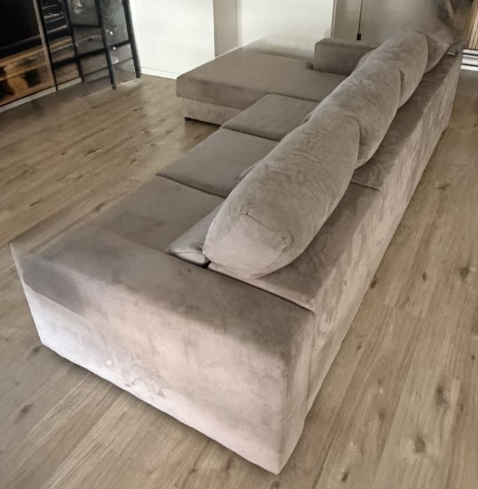 Sofá chaise longue 3 metros, extensível, com arrumação