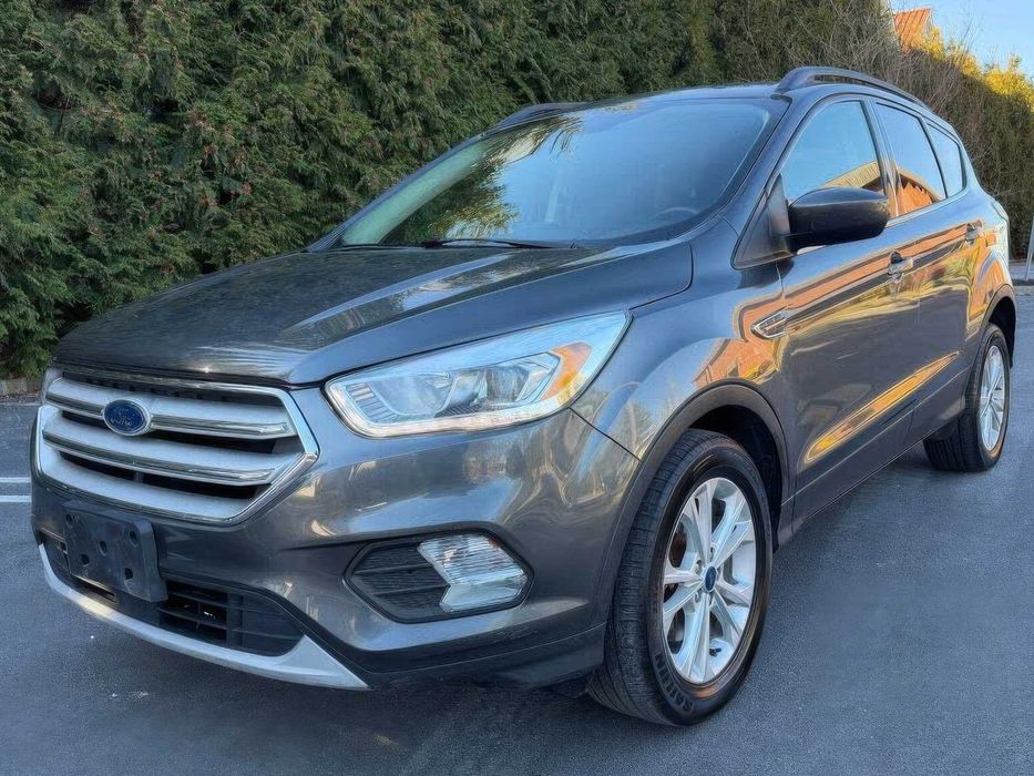 Ford Escape      2019