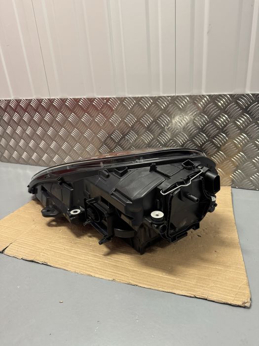 Prawa Lampa PORSCHE MACAN 95B FULL LED LIFT USA Reflektor Prawy