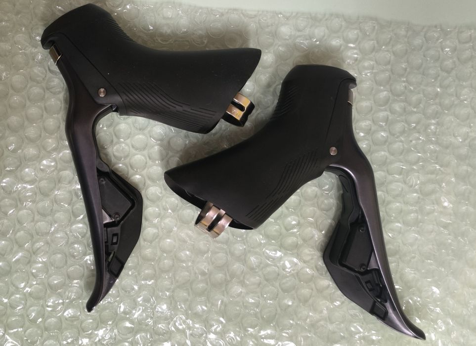 Manetes (par) ULTEGRA ST-R8150