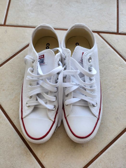 Ténis Brancos Converse