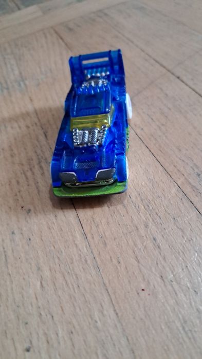 Samochodzik hot wheels  Model TWO TIMER