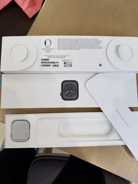 Appel Watch.Series 8 caixa vazia em perfeito estado .
