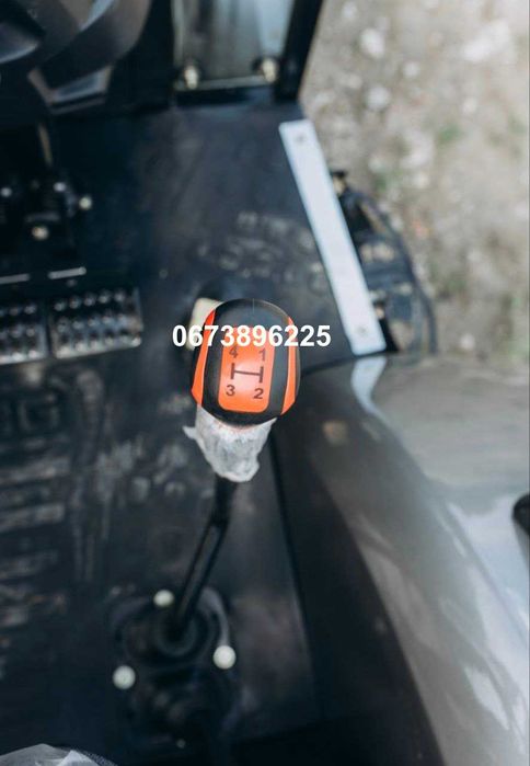 Трактор Скаут ТЕ504 Реверс РезинаArmour Передній міст ведучий Доставка