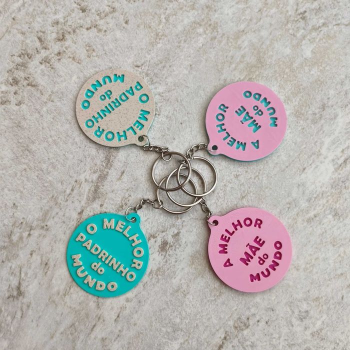 Porta-Chaves "Melhor pai/mãe/Padrinho/madrinha/avó/avô/amigo/amigado Mundo" — Personalizado