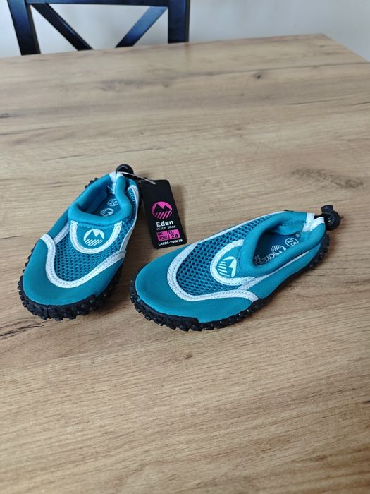 Nowe buty do wody, wodne, sportowe, kamieniste plaże, Lakeland Active, dziecięce