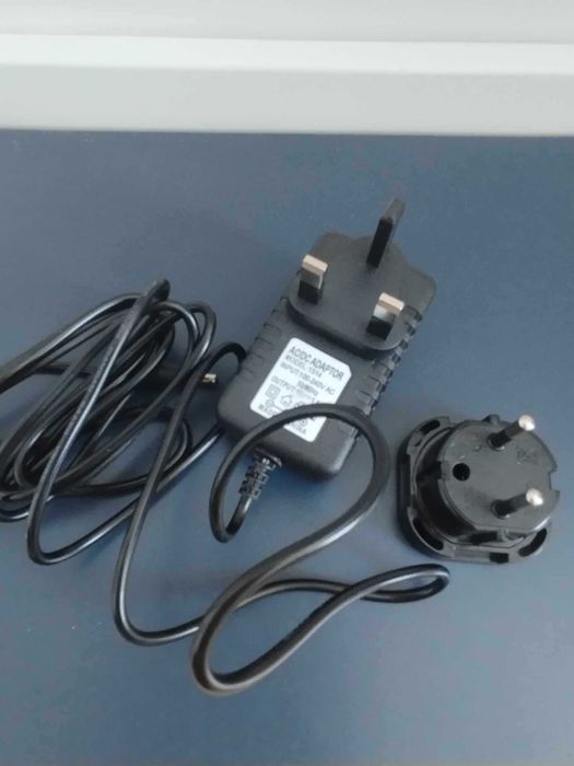 Zasilacz sieciowy 21W 15V 1.4 A AC/DC Fire TV 2 15D20