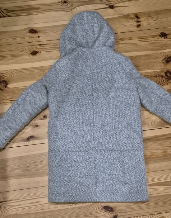 Szary płaszcz zimowy rozmiar S House