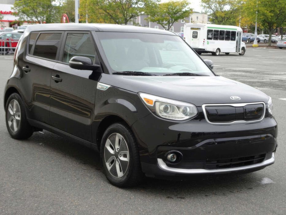 Не відкладайте мрію на потім!
Хочеш нове авто, але не маєш всіх коштів? Не проблема! Ми підберемо для тебе найкращий варіант серед понад 4000 авто в наявності або замовимо із США з економією до 40%. Кредитування на 5 років із першим внеском лише 10%! Всі авто перевірені: VIN, Carfax, CarVertical — всі документи надамо за запитом. Телефонуй зараз, щоб отримати додаткову знижку при бронюванні сьогодні!