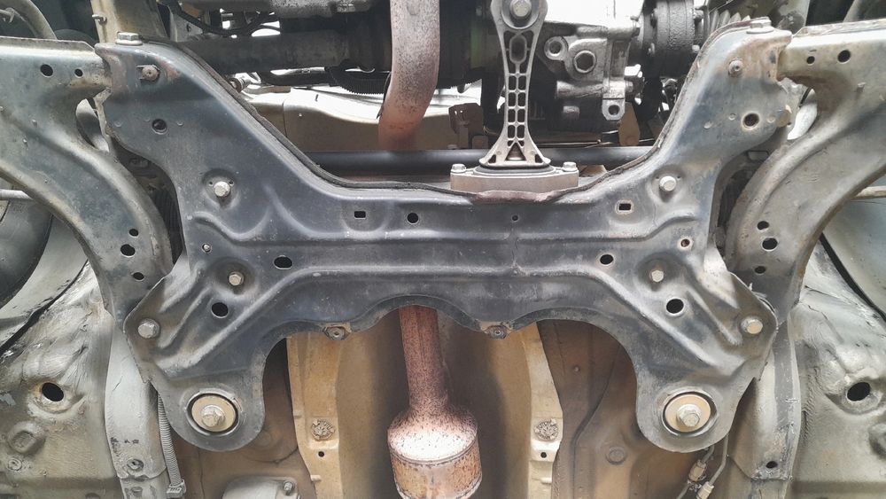Charriot frente VOLKSWAGEN Golf IV (1J1)