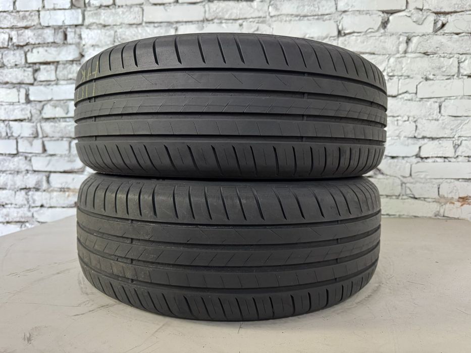 Майже нові літні шини Vredestein 205/55 R16