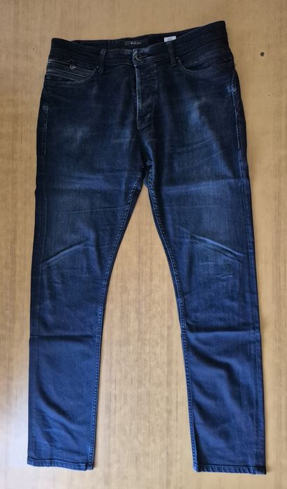 Lote Roupa Homem (8 Peças): Casacos Gant/Zara, Sweats Tommy e Calças Salsa