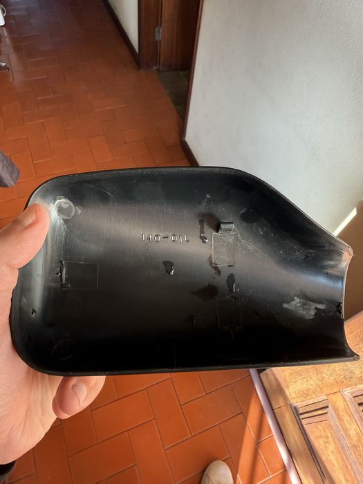 Capa de Espelho Retrovisor Esquerdo (Condutor) – Ref. 140-01L