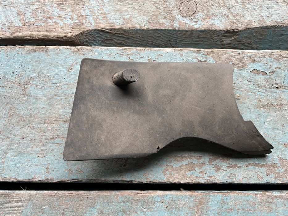 Защитная накладка задней балки