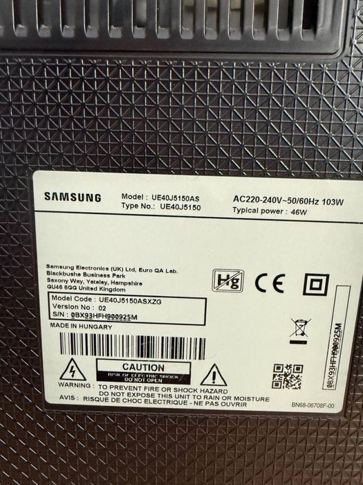 Телевізор Samsung – 40”, Full HD, без Smart TV