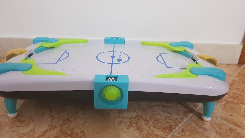 Jogo de futebol de mesa com propulsão (+ 5 anos) - Imaginarium