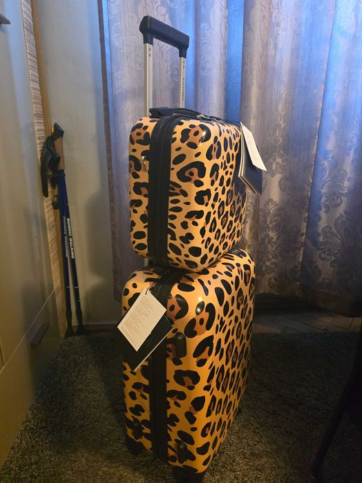 Wittchen Komplet Walizka i kosmetyczka kabinowa z ABS-u beżowo-brązowa