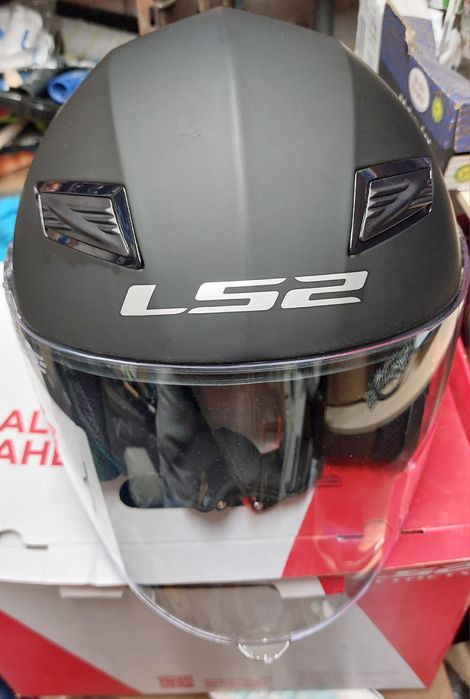 Kask czarny mat z blenda LS2