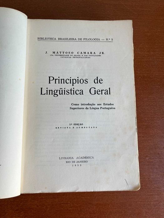 Princípios de Lingüística Geral – J. Mattoso Camara Jr. - 1959