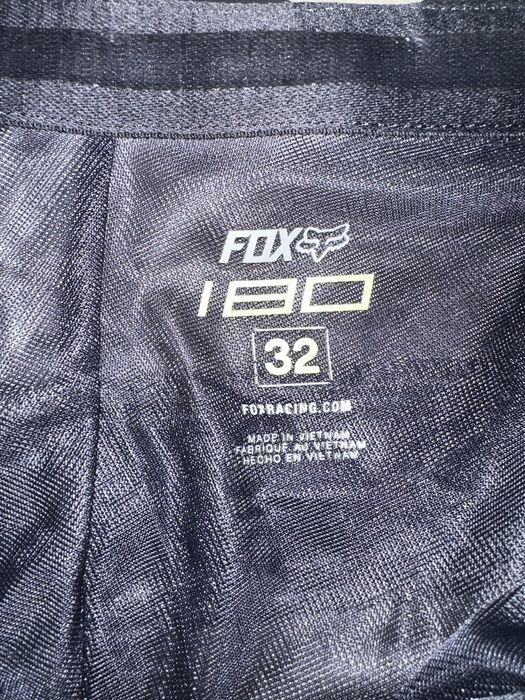 Spodnie fox rozmiar 32