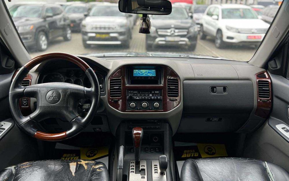 Mitsubishi Pajero 2006