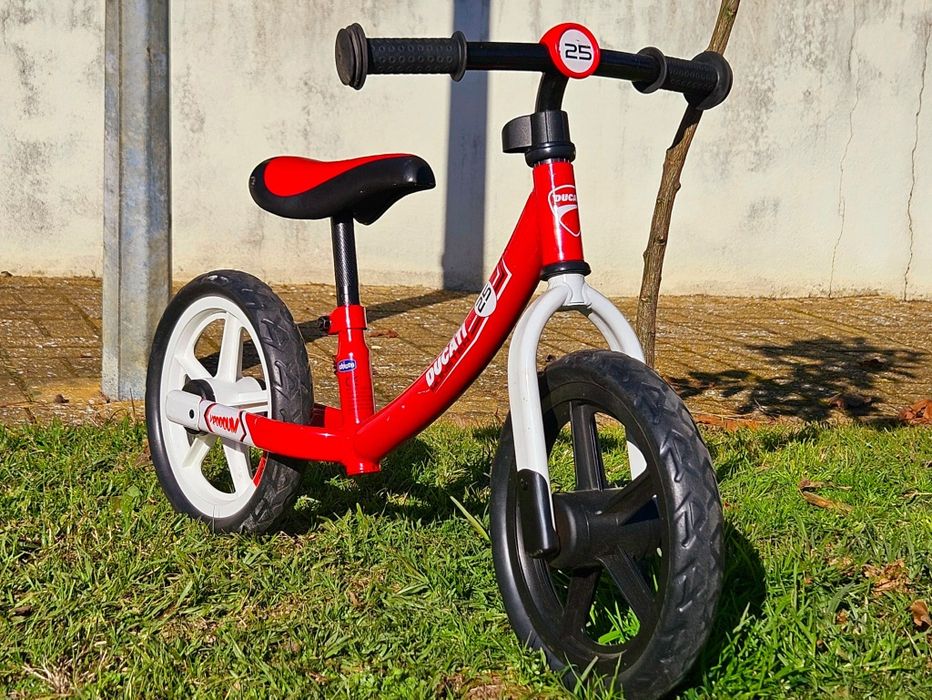 Bicicleta Chicco Ducati Plus criança