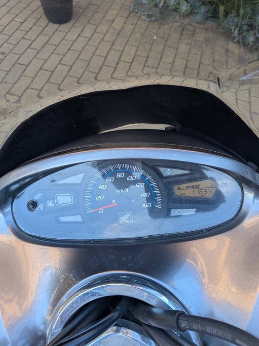 Honda PCX 2011!!