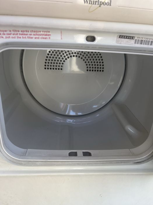 Máquina de secar roupa