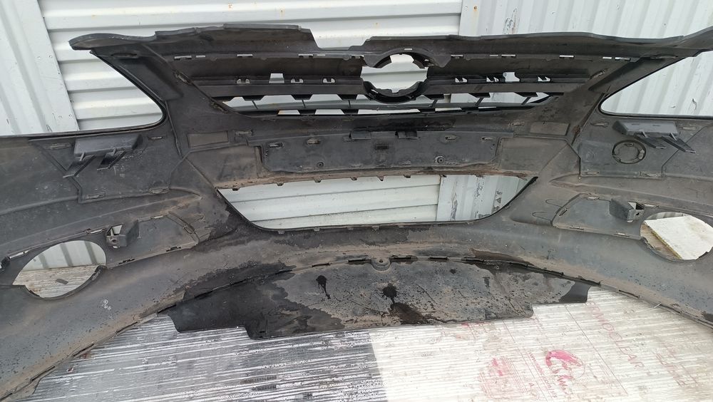 Vendo parachoque de frente Opel corsa D ano 2006/09