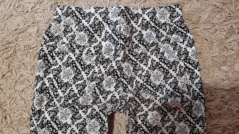 Spodnie materiałowe jak legginsy 36