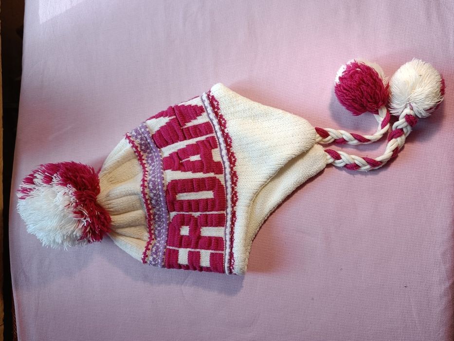 Продам зтмовк шапку "Амстердам". Дорлслий розмір