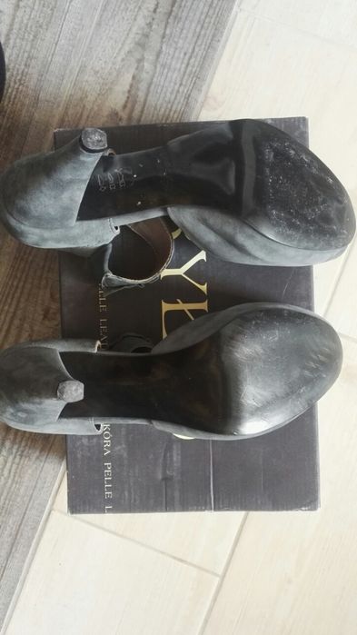 Ryłko 39 nowe buty skórzane