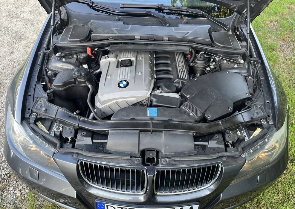 BMW E91 325i X-DRIVE