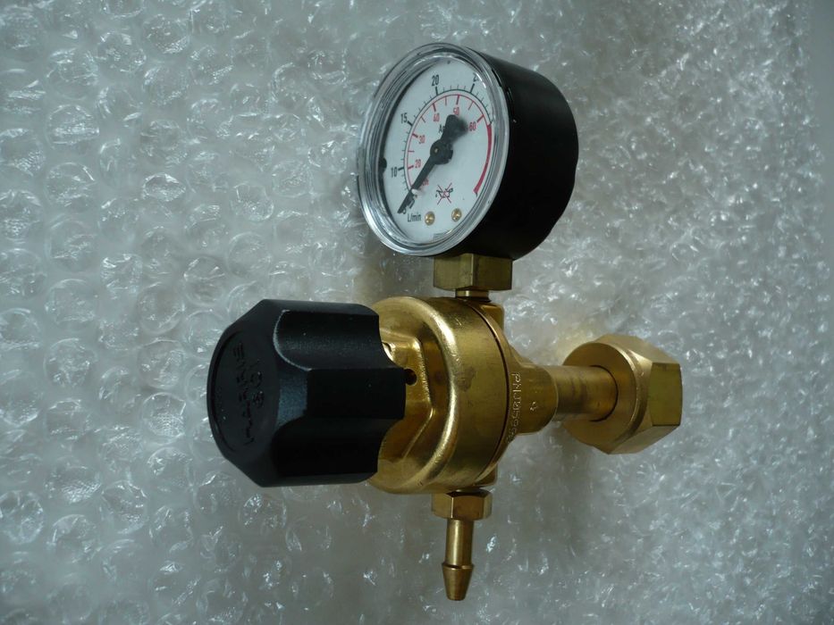 MIG MAG TIG reduktor gazu ARGON/CO2 30l/min HARRIS 230 bar